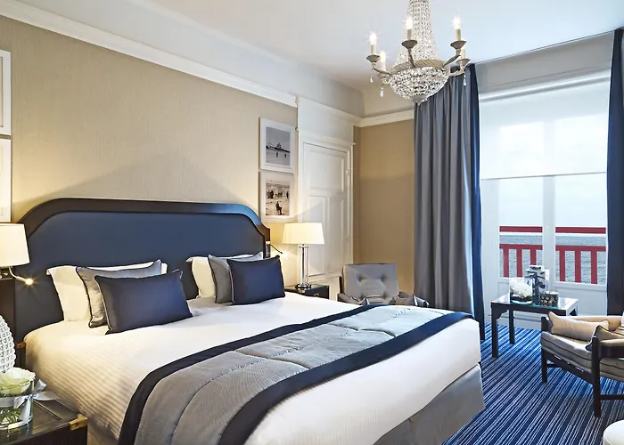 Hotel Barriere L'Hermitage